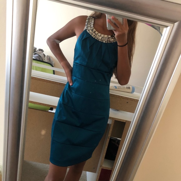 B. Darlin brand new dress - Picture 2 of 4